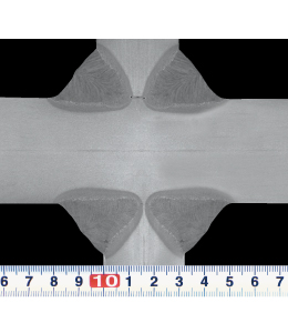 隅肉溶接のマクロ試験片